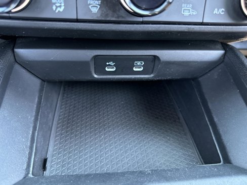 Used 2023 Honda Accord EX image 16