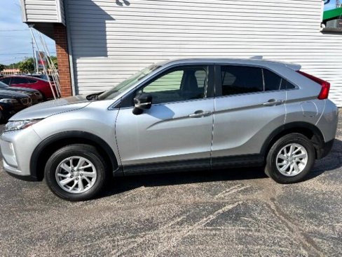 Used 2019 Mitsubishi Eclipse Cross ES image 4
