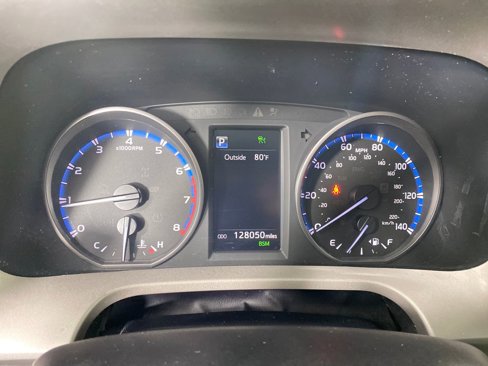 Used 2018 Toyota RAV4 XLE image 15