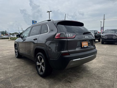 Used 2019 Jeep Cherokee Limited image 5