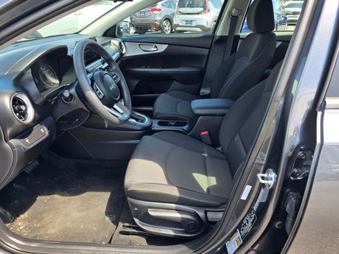 Certified 2024 Kia Forte LXS image 22