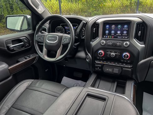 Used 2022 GMC Sierra 1500 Denali w/ Driver Alert Package II image 11