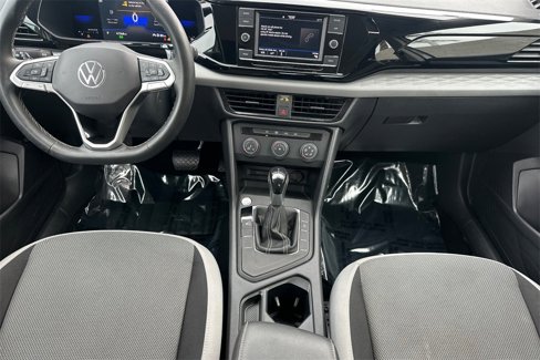 Used 2022 Volkswagen Taos S w/ IQ Drive S Package image 4