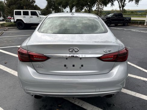 Used 2018 INFINITI Q50 Luxe image 3