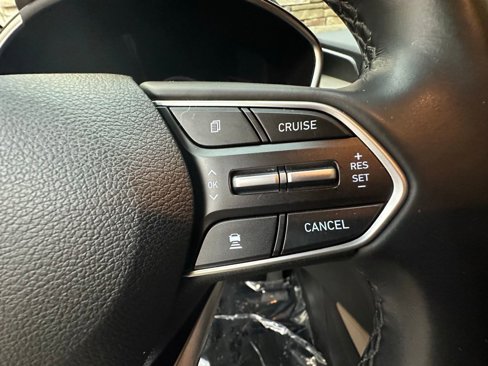 Used 2020 Hyundai Santa Fe SEL w/ Convenience Package image 22