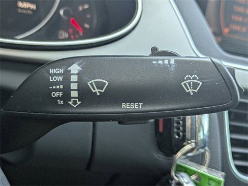 Used 2013 Audi A4 2.0T Premium Plus w/ Premium Plus Pkg image 29