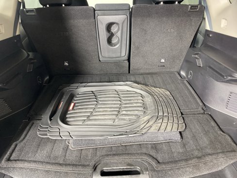 Used 2019 Nissan Rogue SV w/ Premium Package image 9