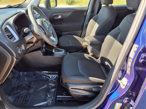 Used 2019 Jeep Renegade Sport image 25