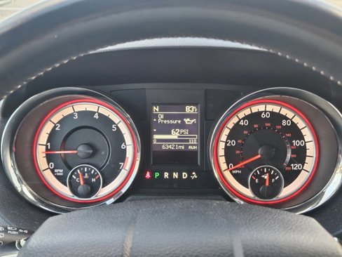 Used 2017 Dodge Grand Caravan SXT w/ Rear Park Assist Package image 11