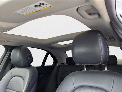 Used 2018 Mercedes-Benz C 300 4MATIC Sedan image 18