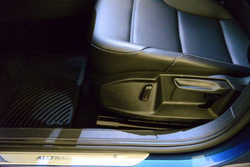 Used 2019 Volkswagen Golf Alltrack S image 26