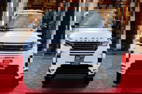 New 2026 Land Rover Range Rover Evoque S image 2