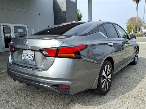 Certified 2021 Nissan Altima 2.5 SV image 19