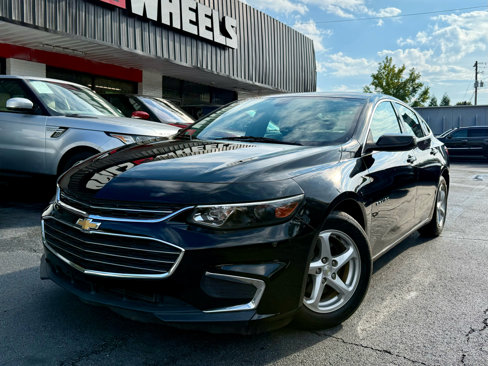 Used 2018 Chevrolet Malibu LS image 1