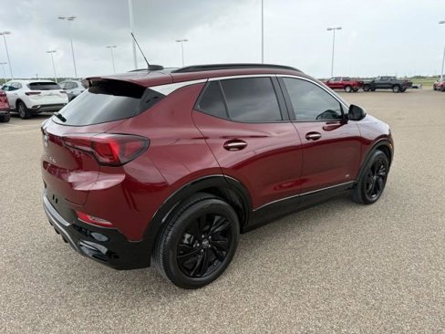 Used 2025 Buick Encore GX Sport Touring w/ Black Roof Package image 8