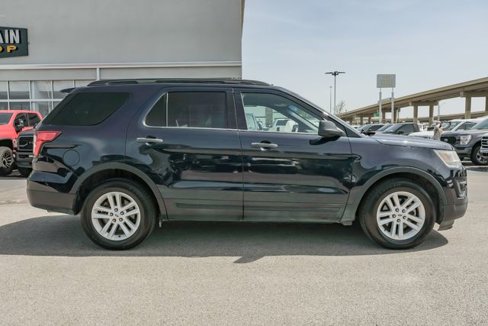 Used 2016 Ford Explorer FWD image 9