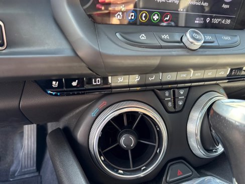 Used 2019 Chevrolet Camaro LT w/ RS Package image 18