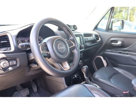 Used 2017 Jeep Renegade Limited image 27