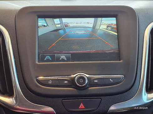 Used 2018 Chevrolet Equinox LT image 7
