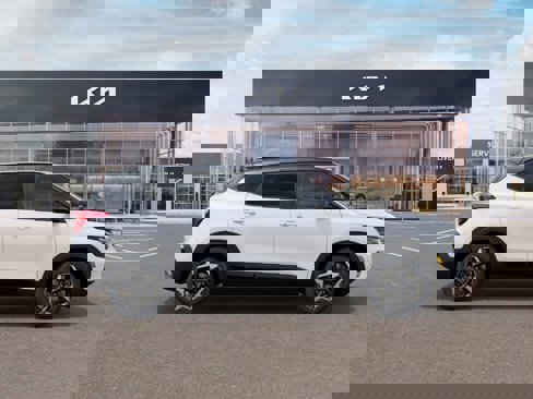 New 2025 Kia Seltos S image 7