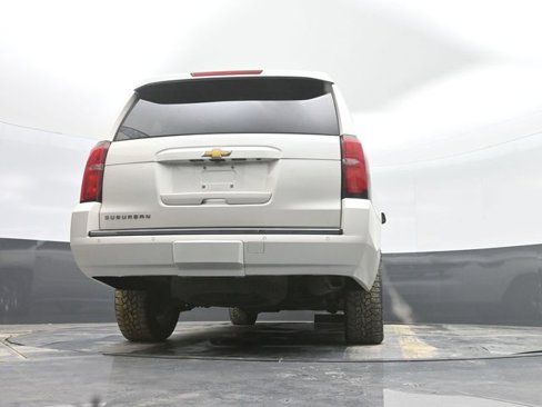 Used 2015 Chevrolet Suburban LTZ image 35