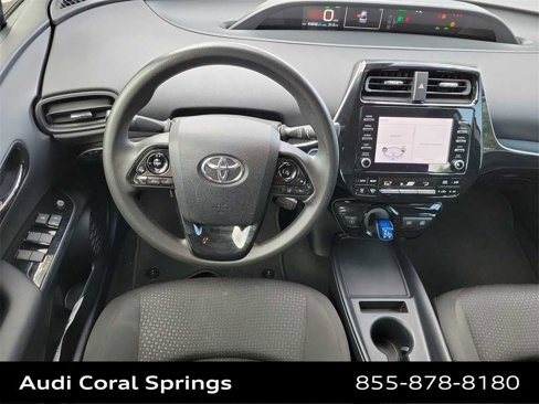 Used 2020 Toyota Prius LE image 10