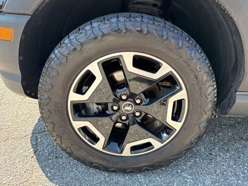 Used 2021 Ford Bronco Sport Outer Banks image 11