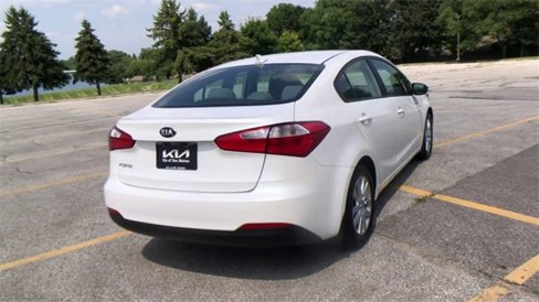Used 2015 Kia Forte LX w/ Popular Package image 2