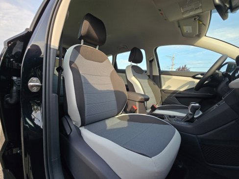New 2025 Volkswagen Taos S image 12