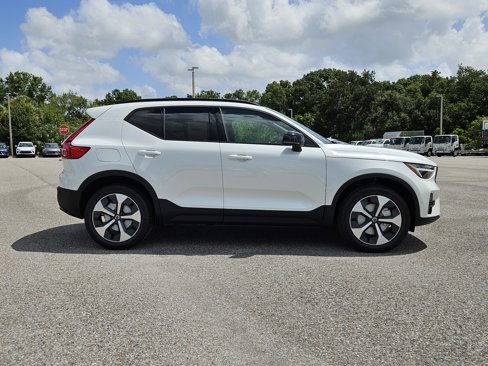 New 2026 Volvo XC40 B4 Plus w/ Protection Package image 8