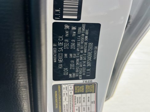 Used 2024 Kia Forte GT-Line w/ GT-Line Premium Package image 11