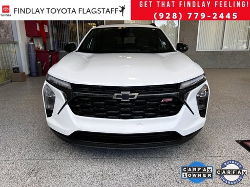 Used 2024 Chevrolet Trax RS w/ Driver Confidence Package image 2