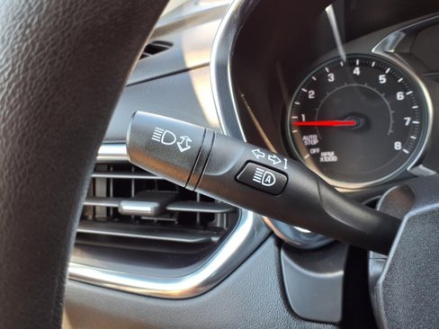 Used 2023 Chevrolet Equinox LT image 15