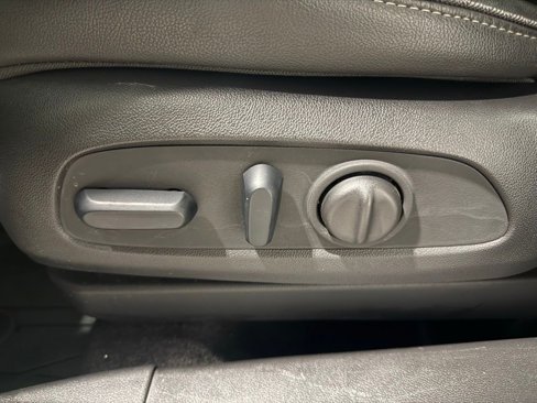 Used 2023 Buick Encore GX Select image 13