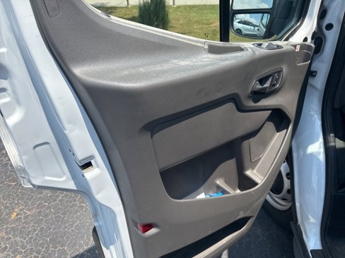 Used 2020 Ford Transit 150 Low Roof image 5