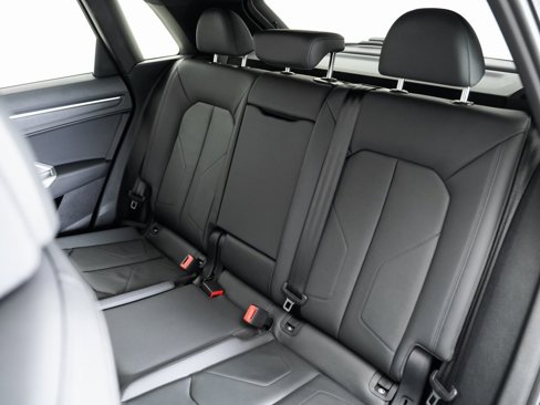 Used 2020 Audi Q3 2.0T Premium Plus w/ Premium Plus Package image 23