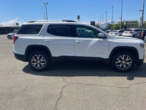 Used 2023 GMC Acadia SLT image 4