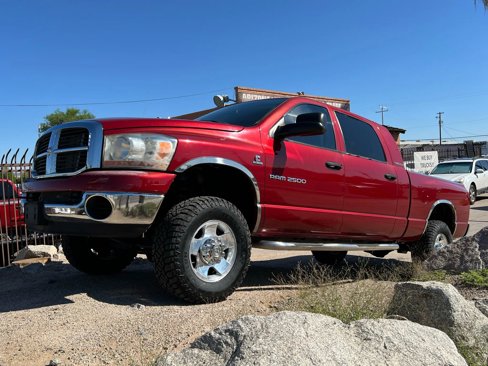 Used 2006 Dodge Ram 2500 Truck SLT image 2