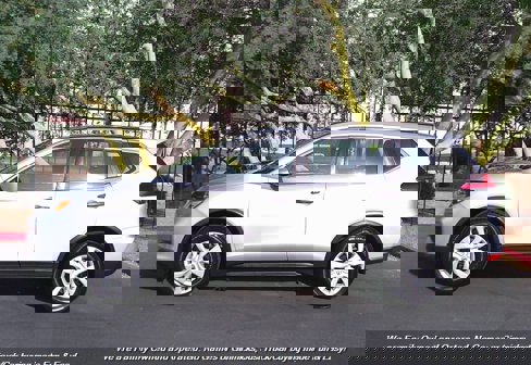 Used 2019 Nissan Rogue S image 8