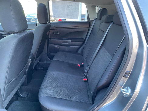 Used 2013 Mitsubishi Outlander Sport SE image 28