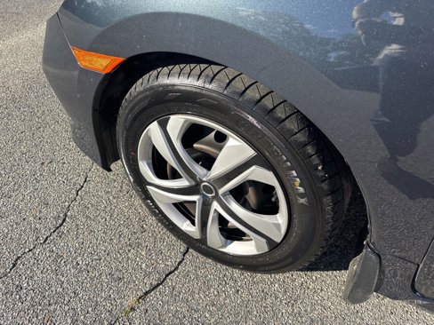 Used 2021 Honda Civic LX image 9