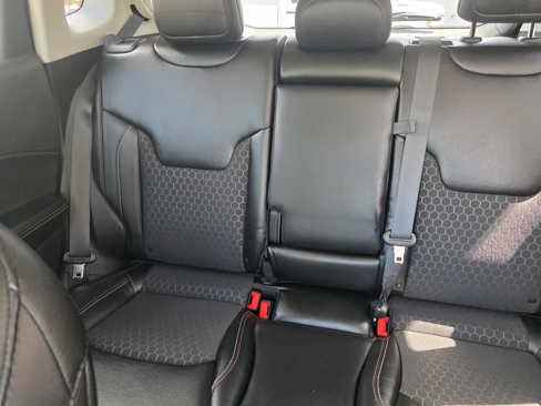 Certified 2021 Jeep Compass Latitude w/ Convenience Group image 11