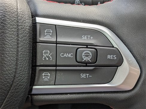 Used 2023 Jeep Compass Trailhawk w/ Trailhawk Elite Group image 23