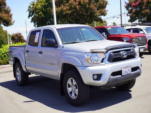 Used 2012 Toyota Tacoma PreRunner image 1