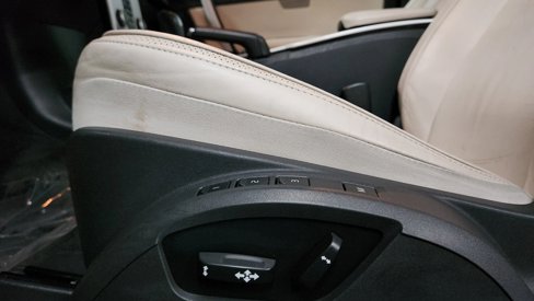 Used 2013 Volvo C70 T5 image 11