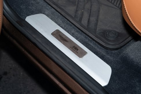 Used 2025 Aston Martin DBX 707 image 18