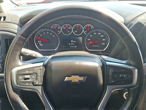 Used 2021 Chevrolet Silverado 1500 LT image 19