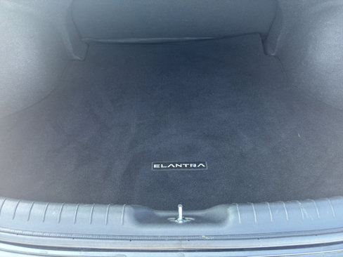Used 2022 Hyundai Elantra SEL w/ Convenience Package image 27