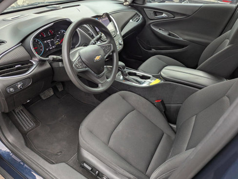 Used 2021 Chevrolet Malibu LT image 12