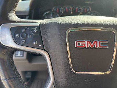Used 2019 GMC Yukon XL SLT w/ Open Road Package image 33